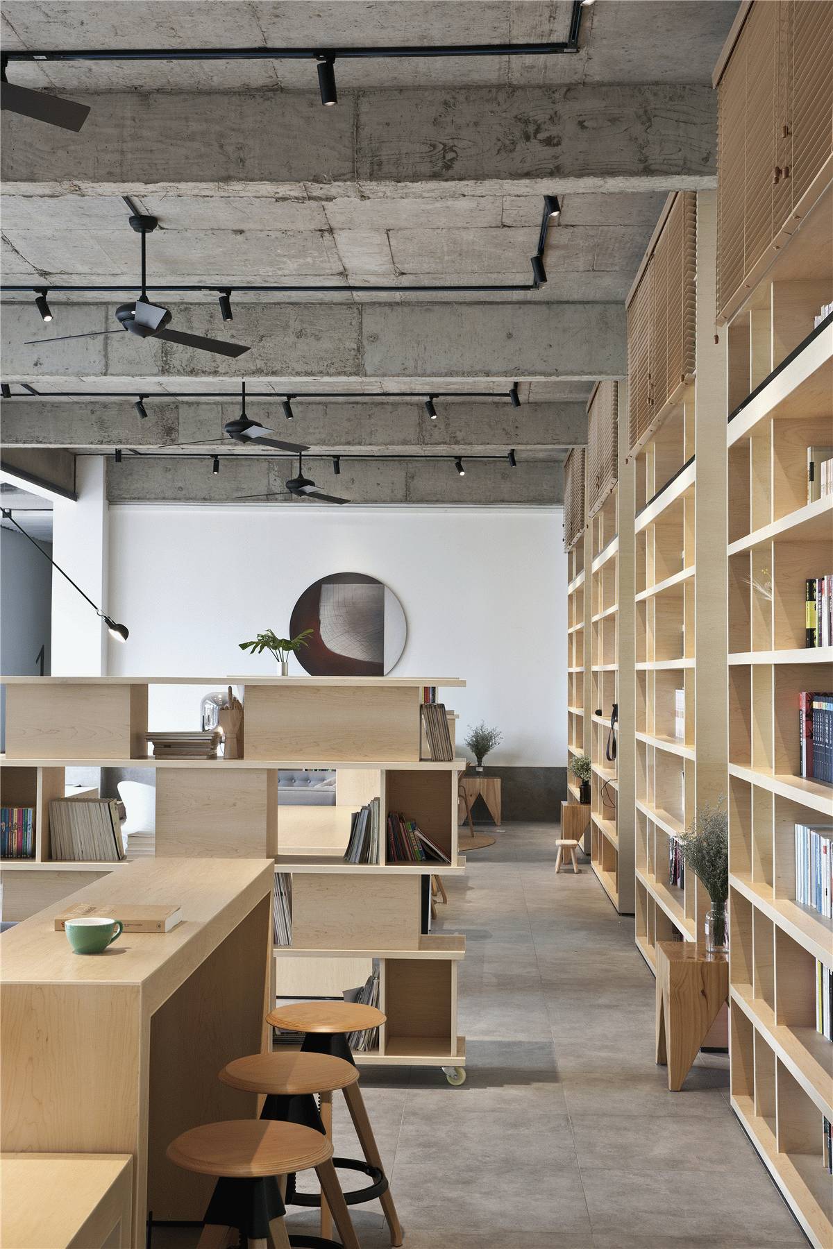 隱于繁華都市間，云初空間新中式裝修設(shè)計(jì)