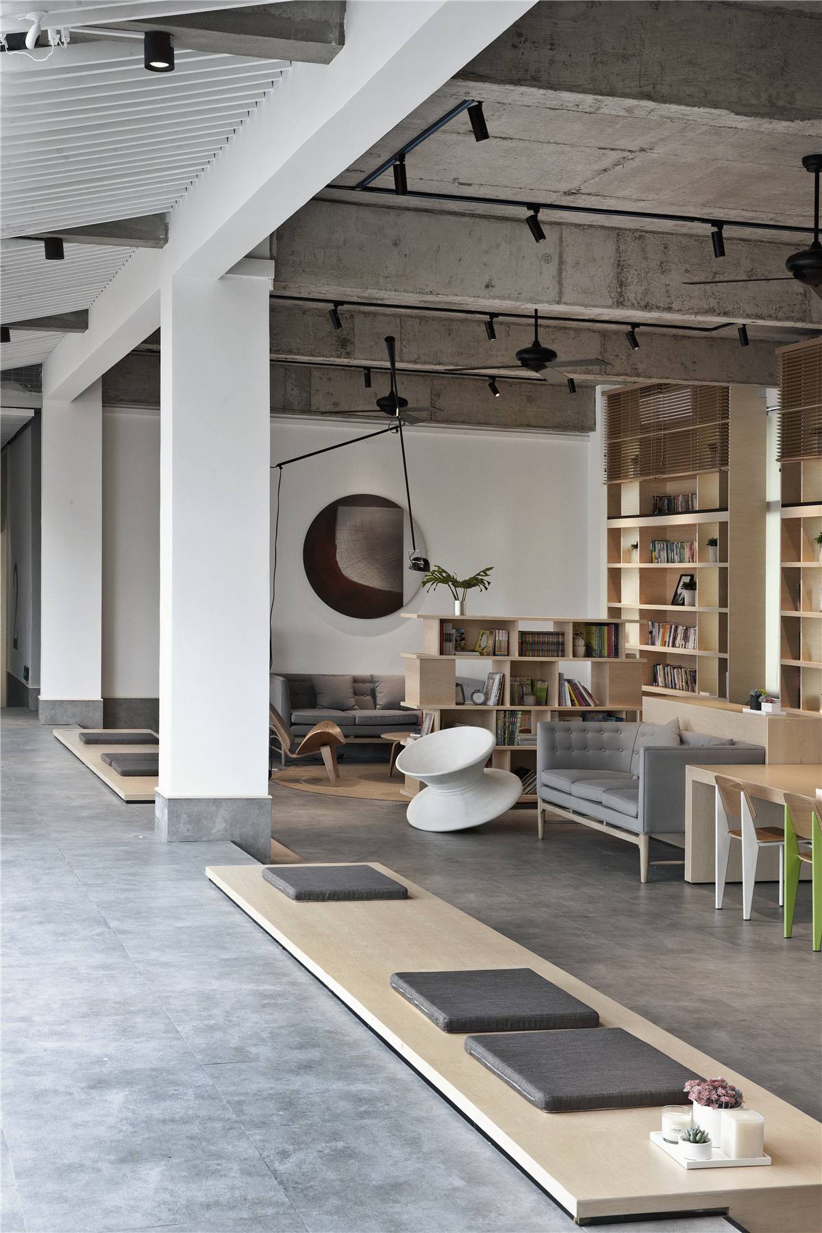 隱于繁華都市間，云初空間新中式裝修設(shè)計(jì)