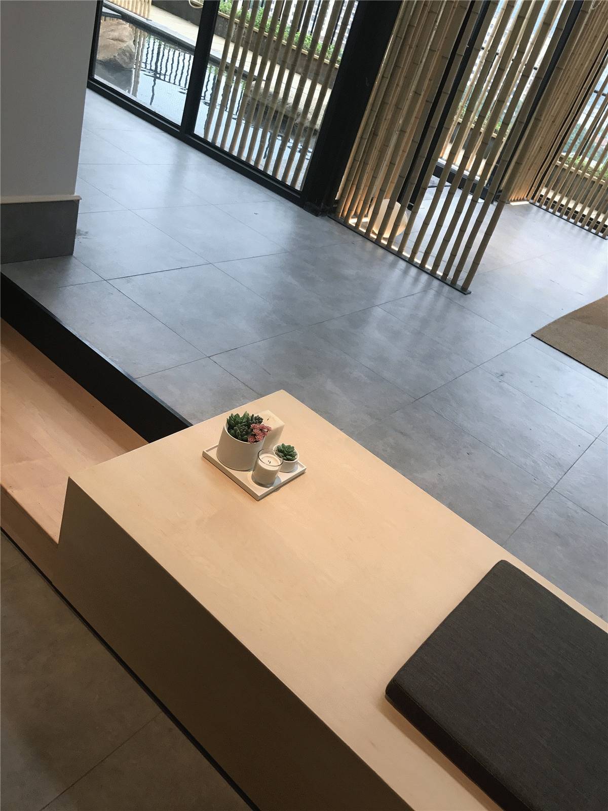 隱于繁華都市間，云初空間新中式裝修設(shè)計(jì)