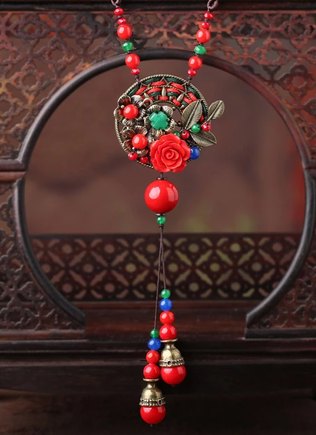 家佳樂(lè)文學(xué)紅色配飾民族風(fēng)吊墜長(zhǎng)款項(xiàng)鏈