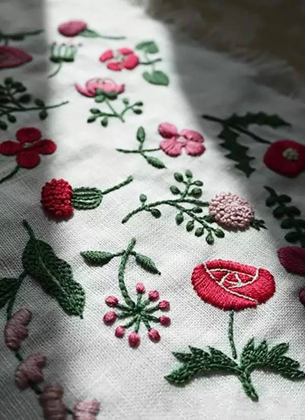 美的讓人無(wú)法呼吸，唯美刺繡圖案圖片