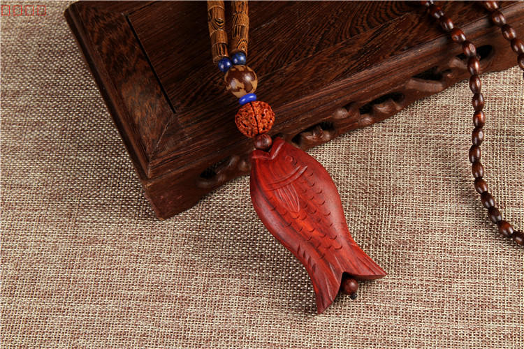 古樸典雅的木魚吊墜項(xiàng)鏈