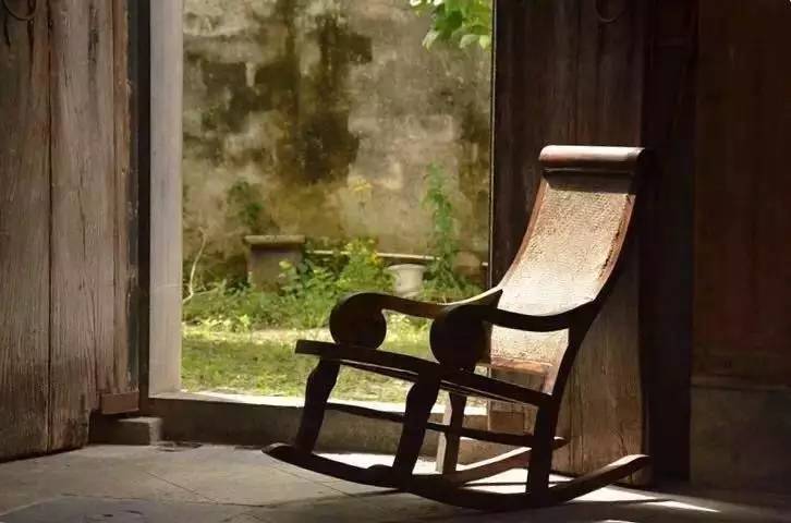 讓老屋重?zé)ㄉ?，裝修設(shè)計