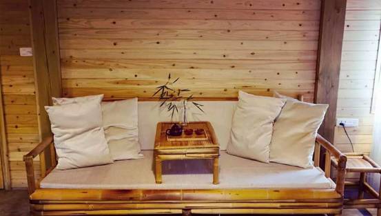 林中四舍民宿設(shè)計，一所鳥語花香的小木屋