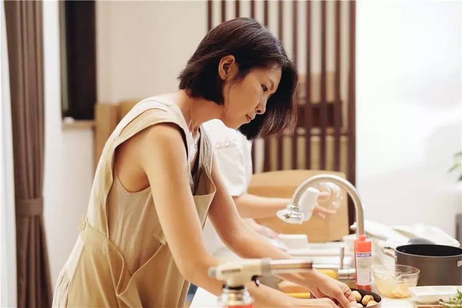 觀芷隱軒，以茶會友的民宿