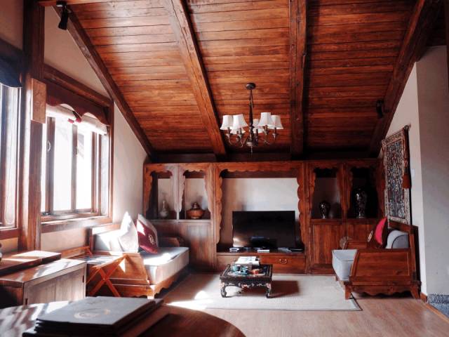 “尼倉(cāng)”——阿若康巴· 南索達(dá)莊園