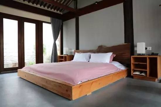 慈舍，悲喜隱去慈從舍生