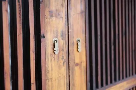 慈舍，悲喜隱去慈從舍生