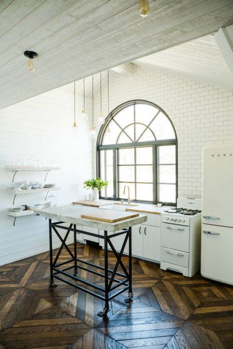 裝修設(shè)計(jì)中地板花式拼法，讓你的家更美!