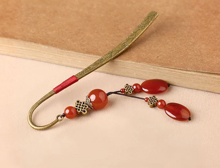 薦古典家佳樂文學(xué)紅瑪瑙流蘇書簽