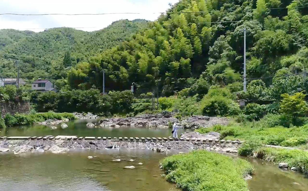 上虞陳溪鄉(xiāng)雪花谷民宿，在山谷里與自然相伴