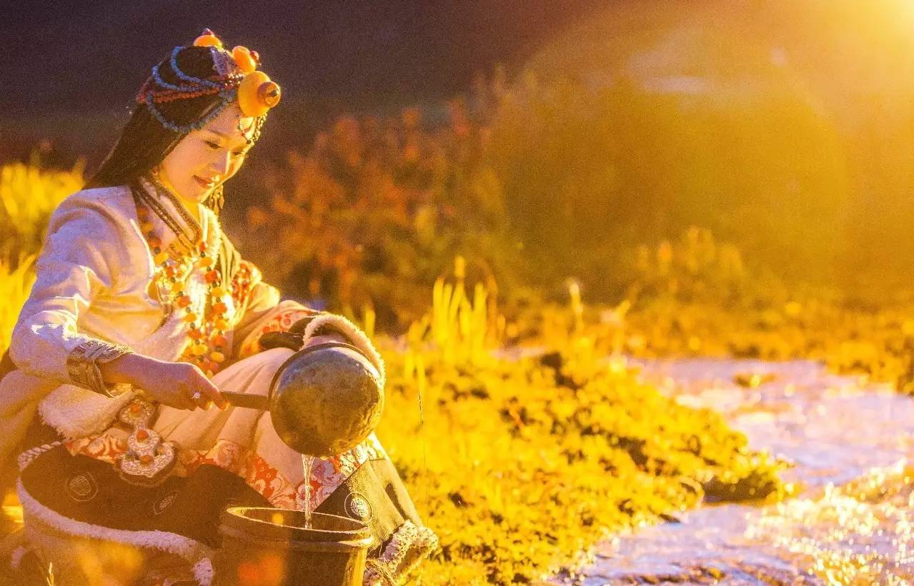 藝棧藏式客棧，我在等風(fēng)也在等你