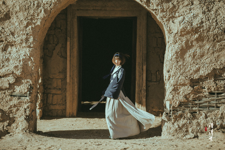 唯美漢服古裝美女圖片人像攝影