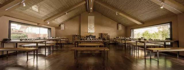 青桐·青竹茶舍，茶香縹緲靜賞西湖