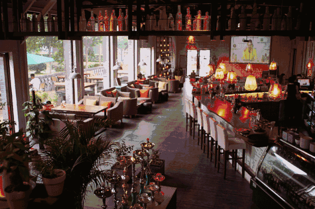 青桐·青竹茶舍，茶香縹緲靜賞西湖