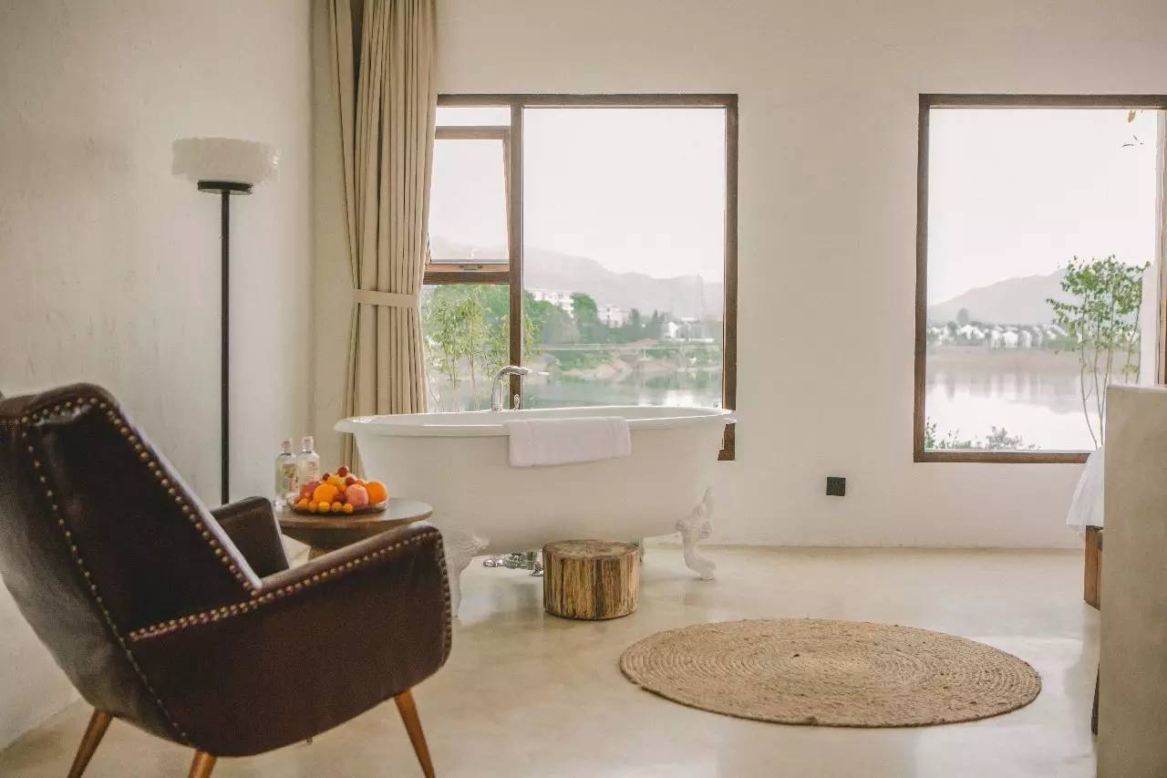 西坡千島湖民宿酒店，瓦爾登湖的自由生活