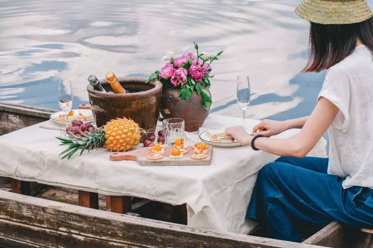 西坡千島湖民宿酒店，瓦爾登湖的自由生活