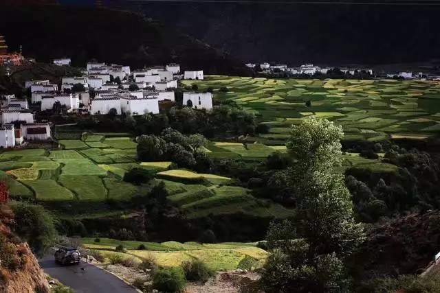 香格里拉非梵之宿，帶著你走茶馬古道