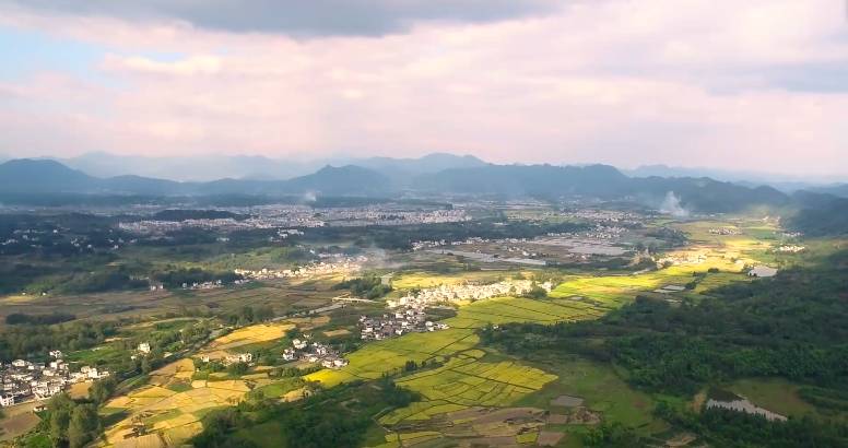 南屏喜舍民宿，從南方飛入徽州白墻灰瓦的歸燕