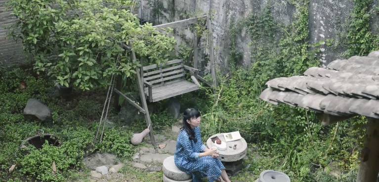 南屏喜舍民宿，從南方飛入徽州白墻灰瓦的歸燕