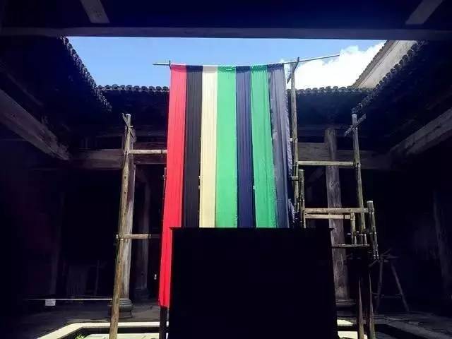 南屏喜舍民宿，從南方飛入徽州白墻灰瓦的歸燕