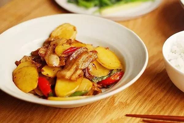 大來山樹屋民宿，喚醒古老村莊留住青山綠水