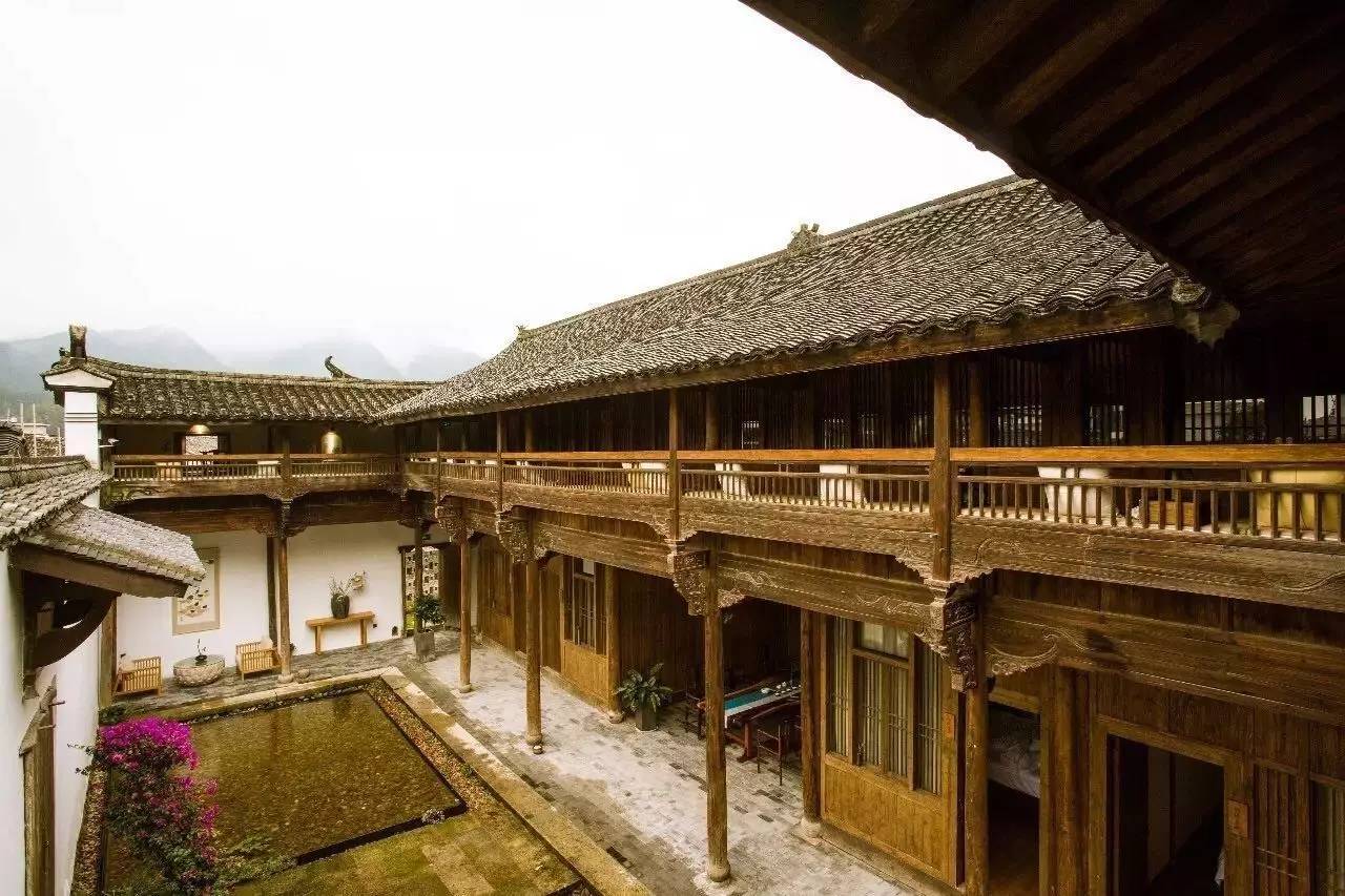 卓廬若家民宿，體味百年老宅的韻味