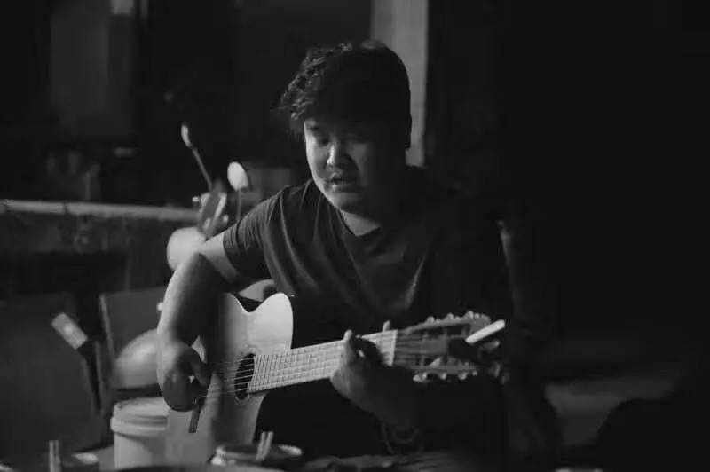 荒無舍民宿，山腳下日出而作日落而息