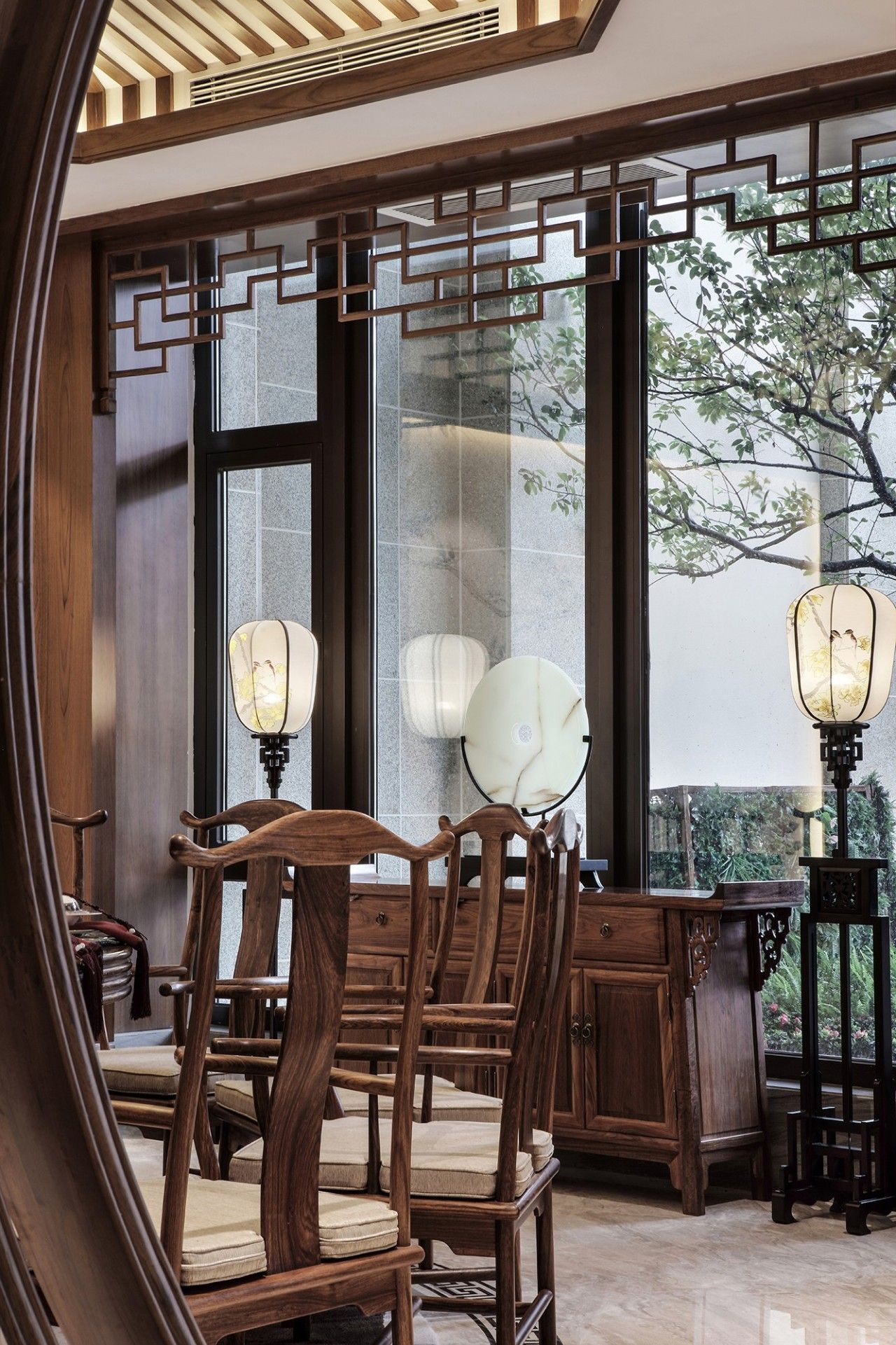 龍光御海天禧別墅樣板房，高端大氣的新中式豪