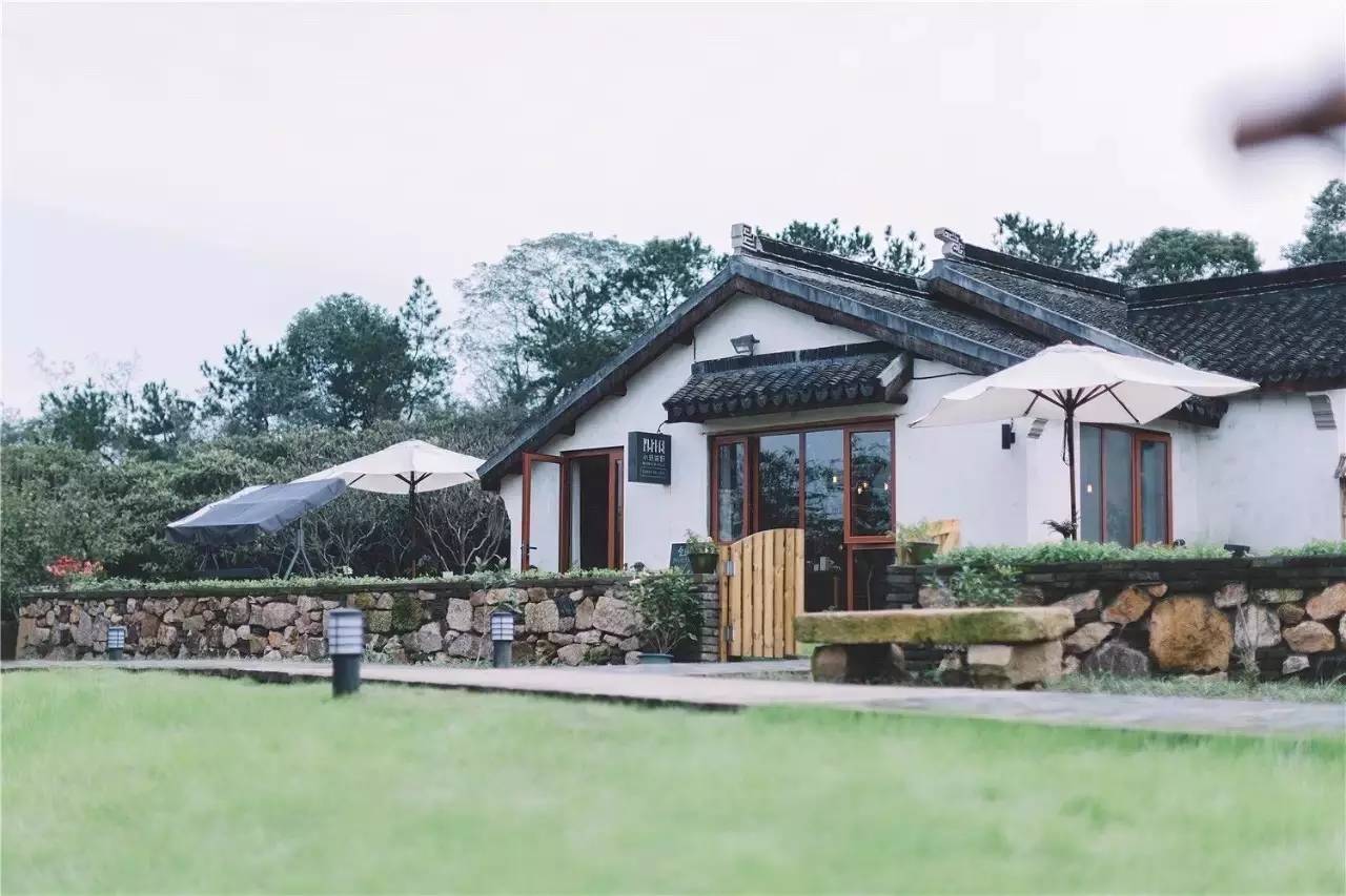 在小筑沐野民宿，不被年齡定義和束縛活出自己