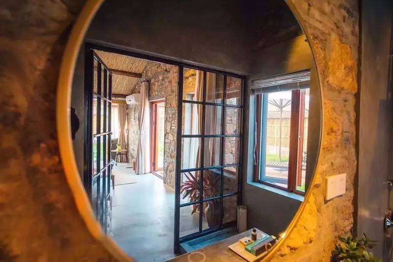 在小筑沐野民宿，不被年齡定義和束縛活出自己