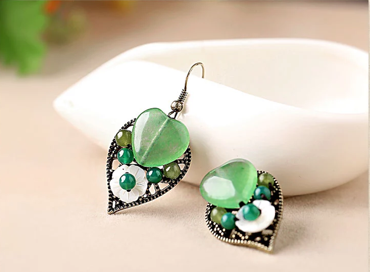 家佳樂文學(xué)復(fù)古氣質(zhì)首飾樹葉吊墜綠色彩玉耳環(huán)