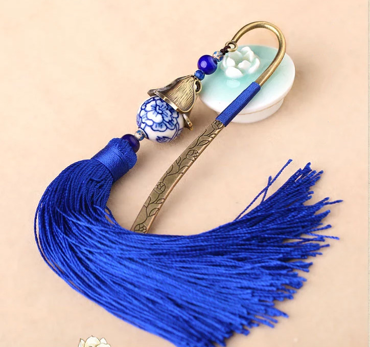 家佳樂文學(xué)手繪青花瓷古風(fēng)藍色流蘇書簽