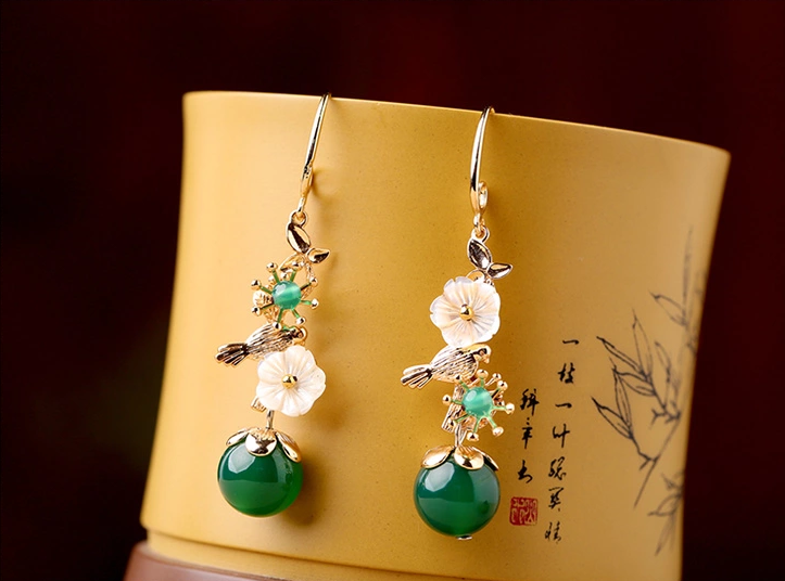 家佳樂(lè)文學(xué)金屬小鳥(niǎo)吊墜復(fù)古綠瑪瑙貝殼花耳環(huán)