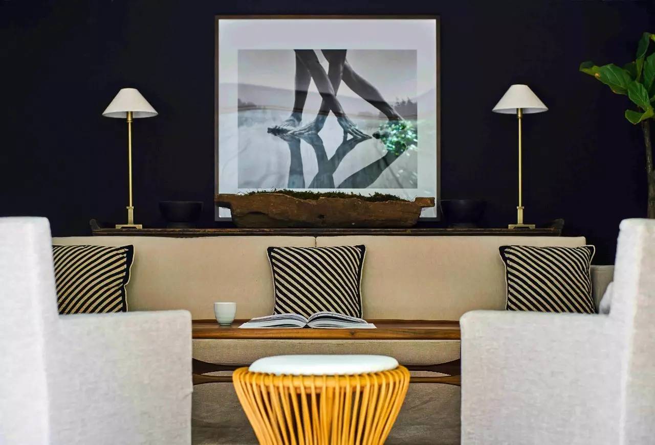 大理浥塵客舍，在山水間觀洱海日出望蒼山之巔