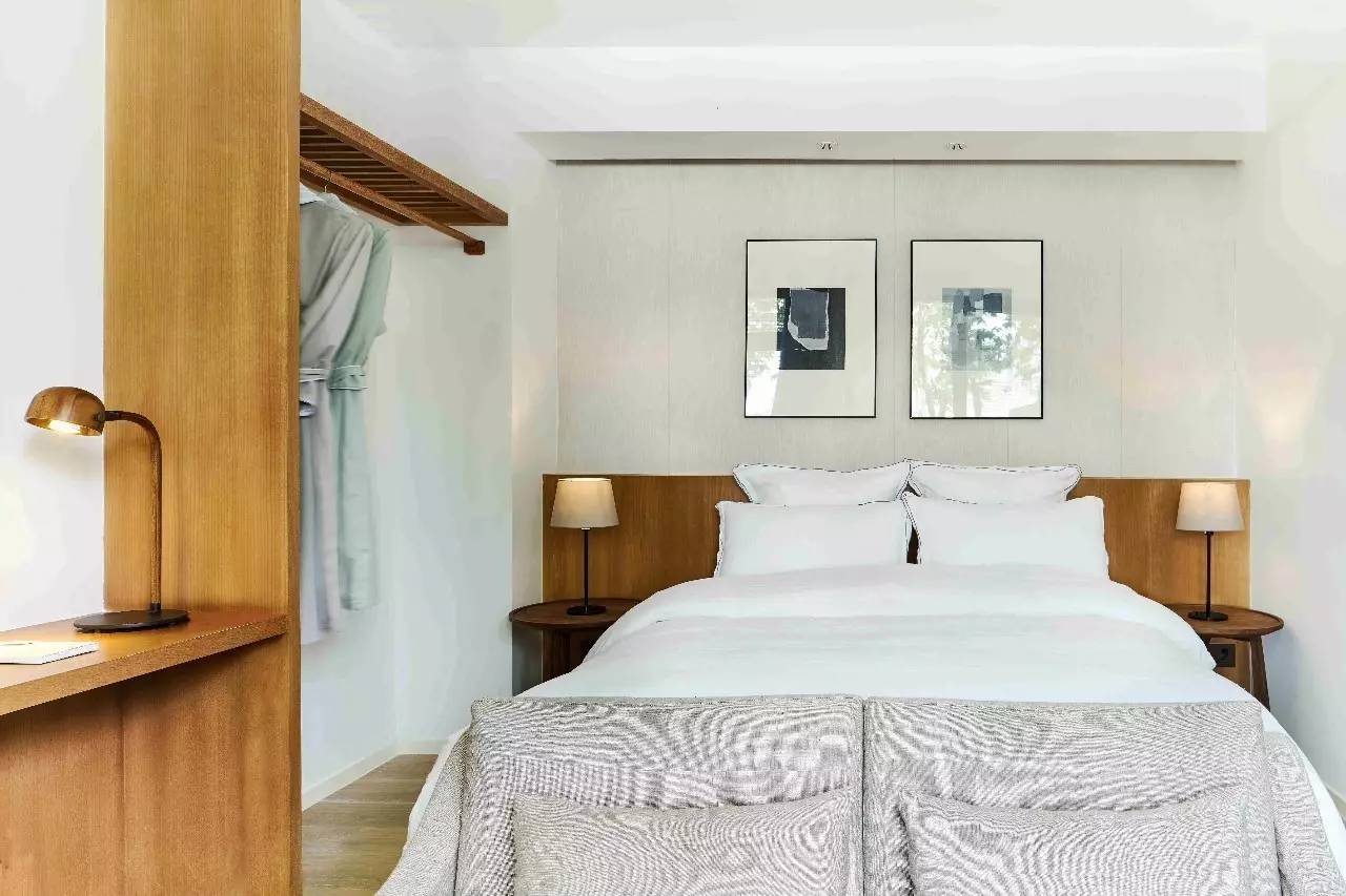 大理浥塵客舍，在山水間觀洱海日出望蒼山之巔