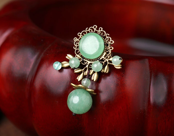 綠色胸針復古東陵玉飾品