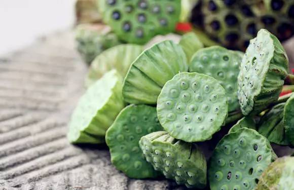 新安江畔谷掌民宿，莊園里享受青山環(huán)繞的美景