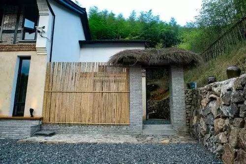 客堂間莫干山民宿，隱居深山聆聽自然