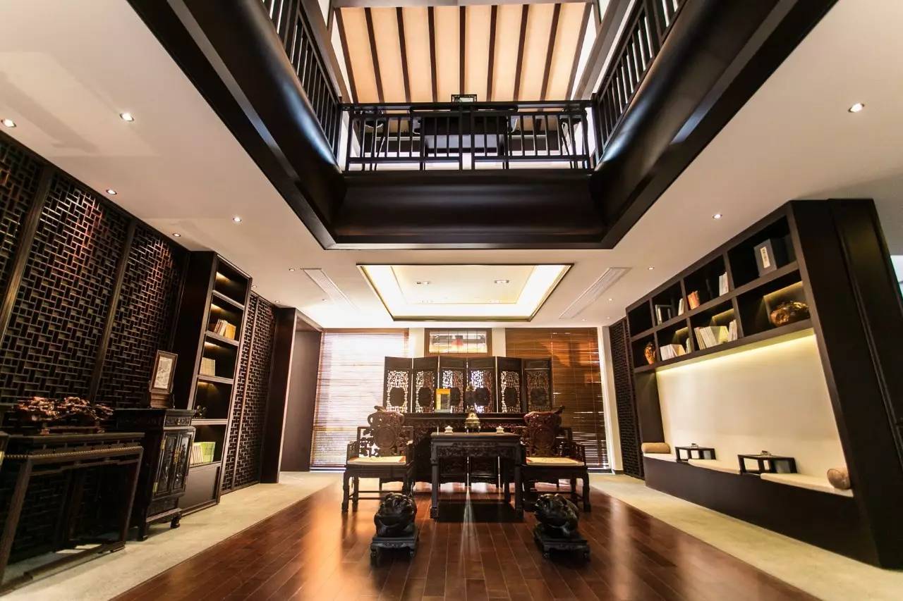 縹緲軒民宿，縹緲峰下伴山林美景泡一池私湯