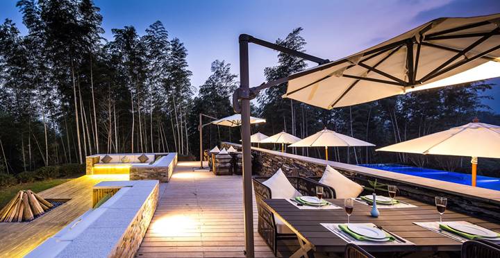 九華山德懋堂，九華山間打坐冥想清涼入心