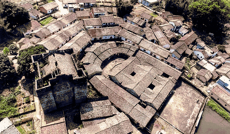 天堂山鄉(xiāng)愛樹民宿，古色古香的童話小鎮(zhèn)