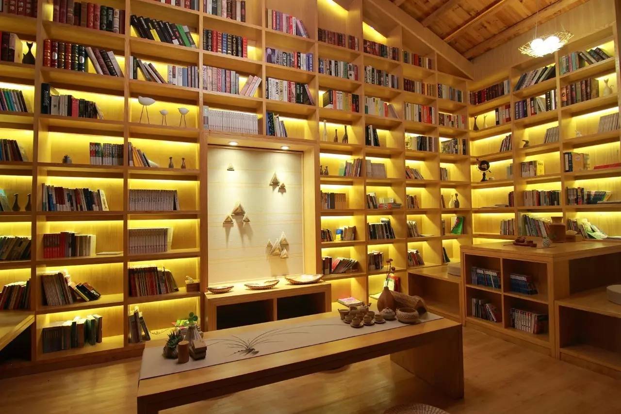 天堂山鄉(xiāng)愛(ài)樹(shù)民宿，古色古香的童話(huà)小鎮(zhèn)