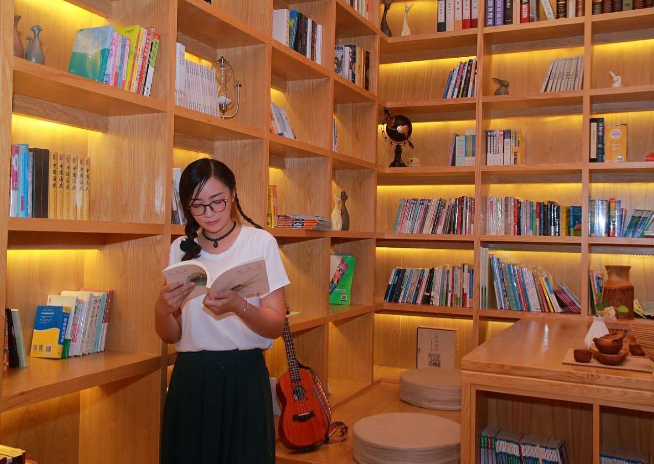 天堂山鄉(xiāng)愛(ài)樹(shù)民宿，古色古香的童話(huà)小鎮(zhèn)