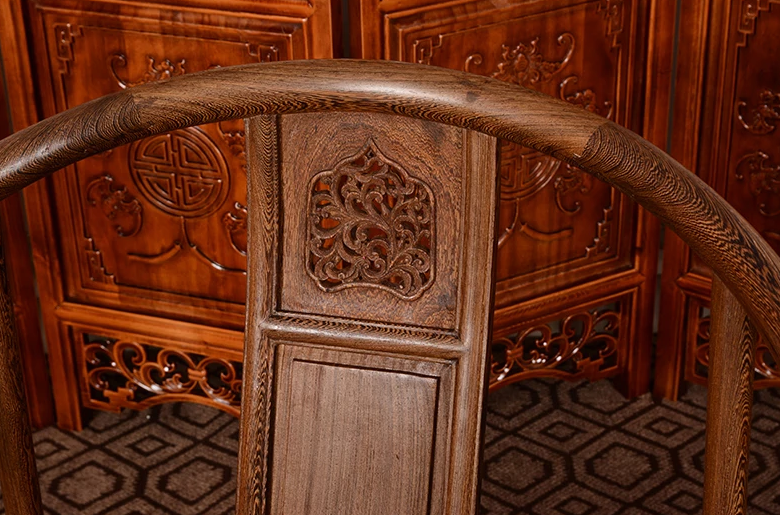 中式古典雞翅木圈椅三件套椅子組合