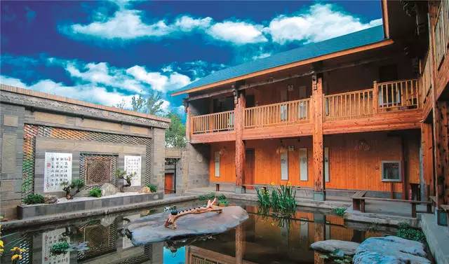 融居·銀箔泉，來銀箔泉邊喝茶看蒼山洱海