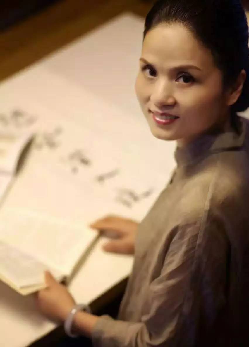 壹城一家，一座城一盞燈一個家在守候你