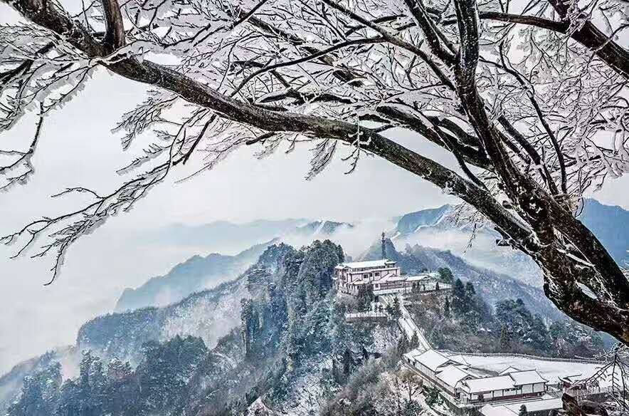 壹城一家，一座城一盞燈一個家在守候你