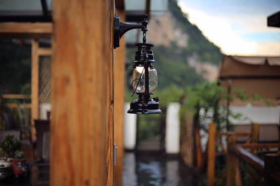 壹城一家，一座城一盞燈一個家在守候你