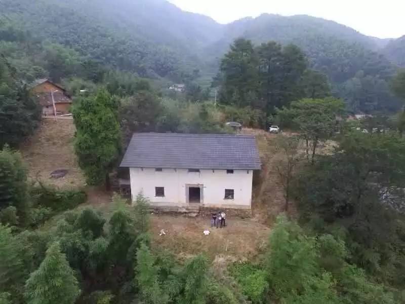 桐廬山中傳奇艾弗德堡藝社，打造一個藝術(shù)村落